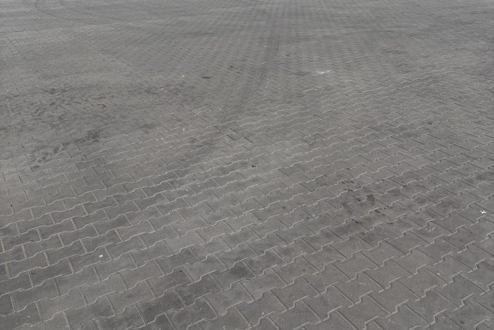 Zakład serwisowy – gm. Czosnów, wieś Łomna Las, ul. Dobra