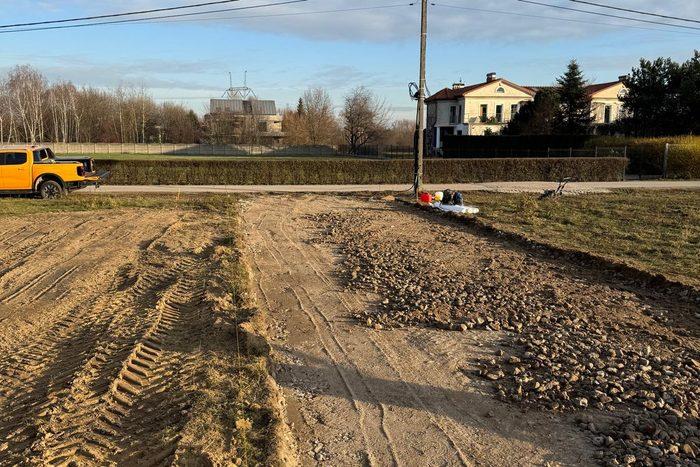 Zbyszko z Bogdańca – zjazd i droga dojazdowa – zdjęcie 6